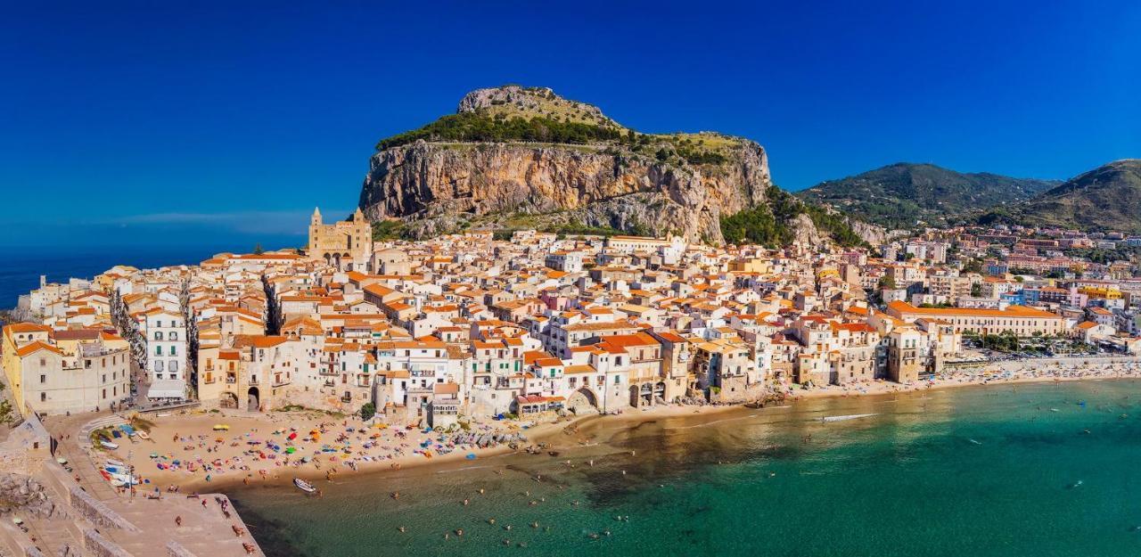 Royal - Cefalu Center Exterior photo